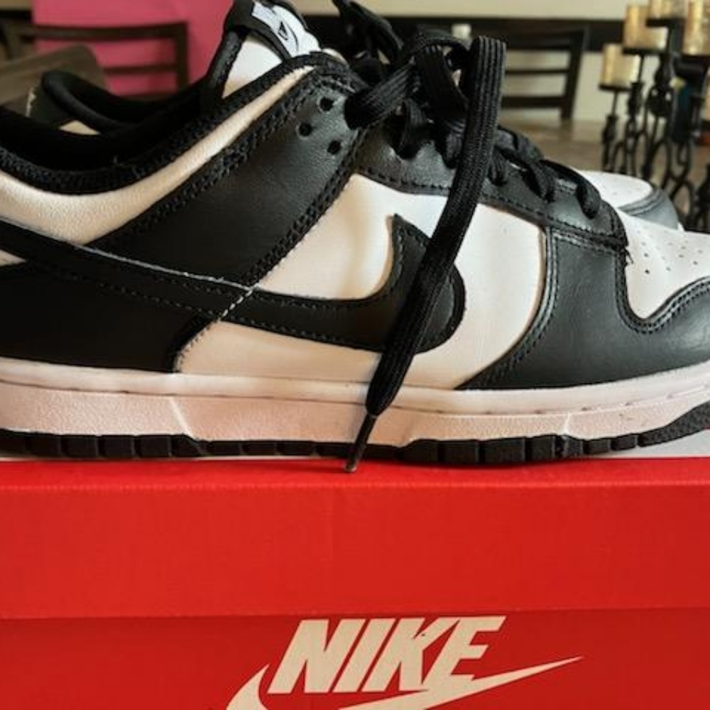 Womens Nike Dunks